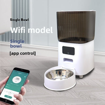 Automatic pet feeder