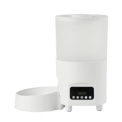 Automatic pet feeder